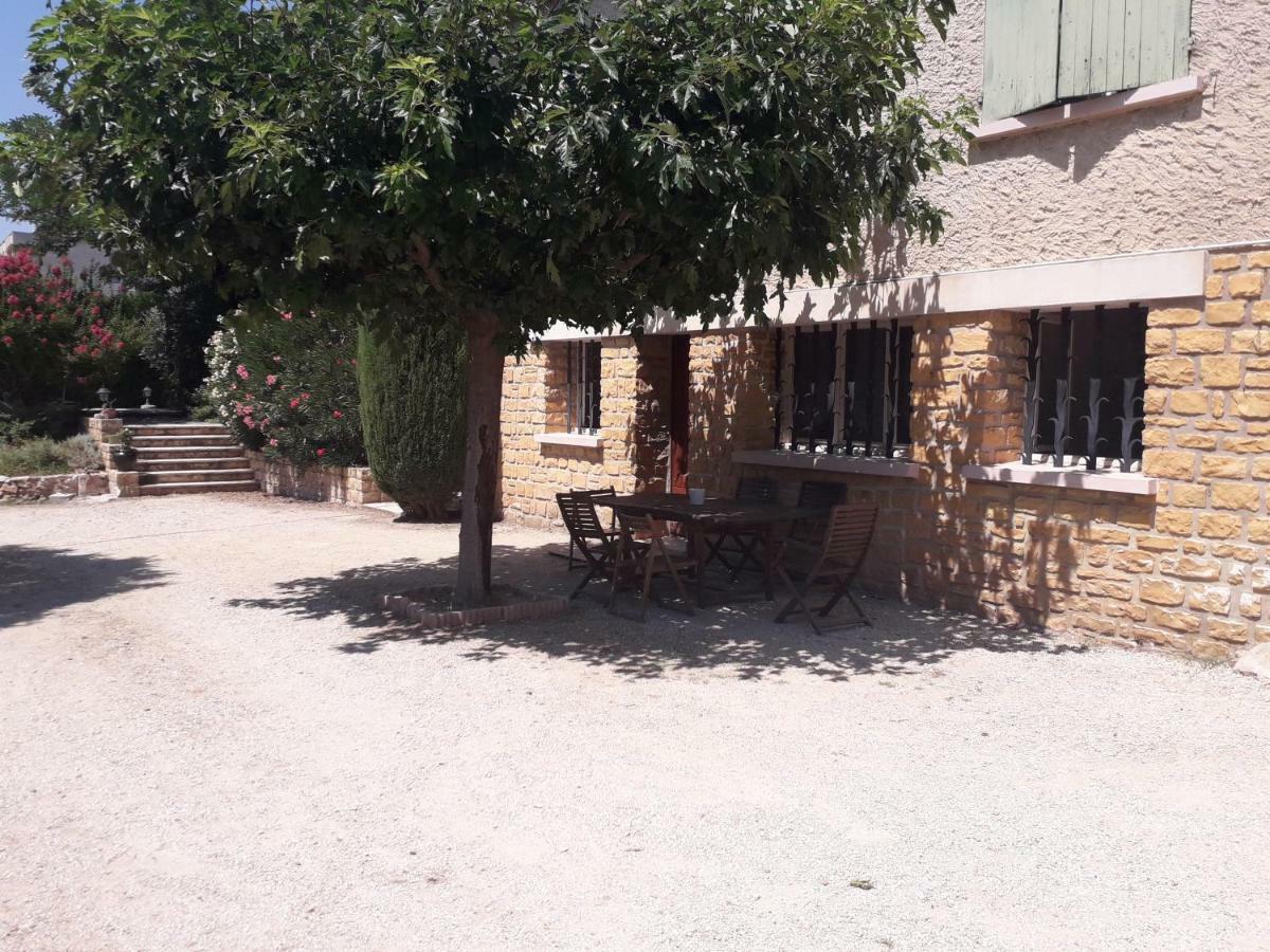 Les Oliviers Apartment Carpentras Exterior photo